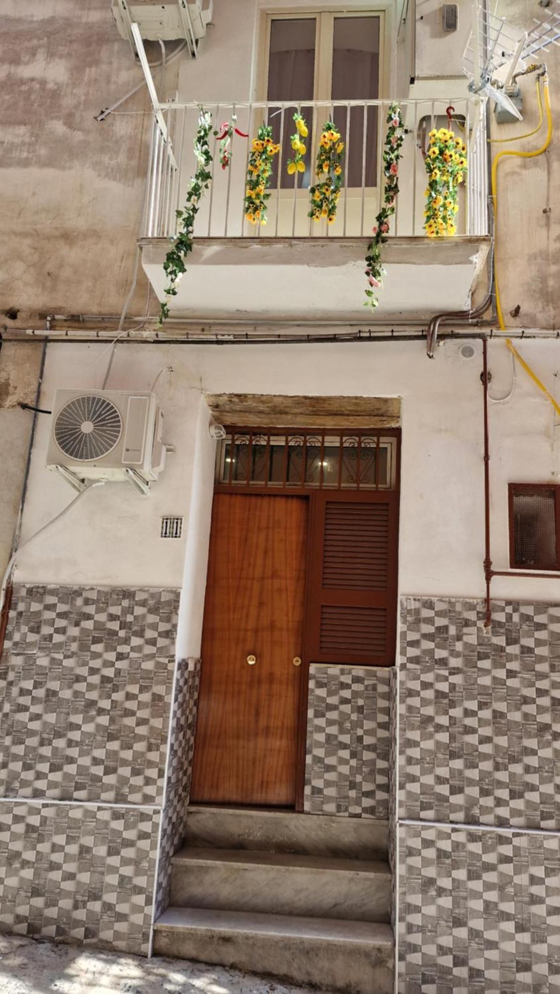 Appartamento Intero Casa Vacanze Espo Neapel Exterior foto