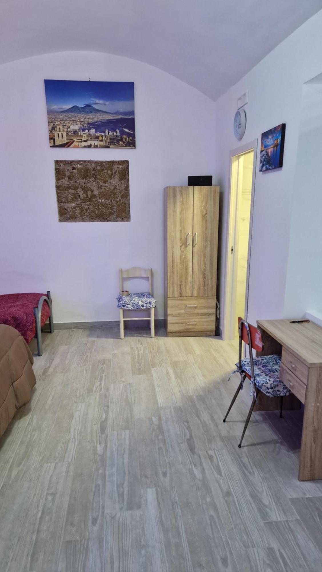 Appartamento Intero Casa Vacanze Espo Neapel Exterior foto
